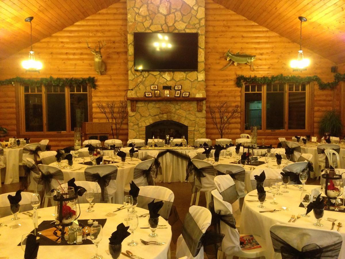 Bakers Narrows Lodge And Conference Center Flin Flon Exterior foto